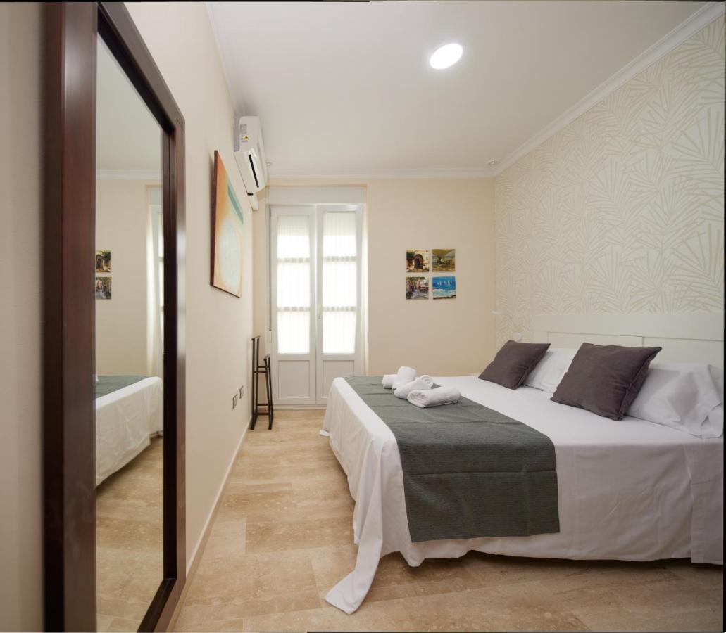 Apartamento Tavira Little Apartments カディス エクステリア 写真
