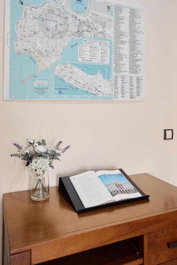 Apartamento Tavira Little Apartments カディス エクステリア 写真
